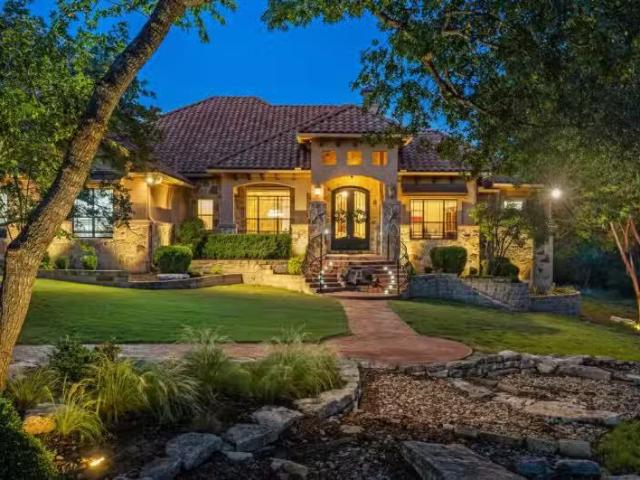 House for sale in Georgetown