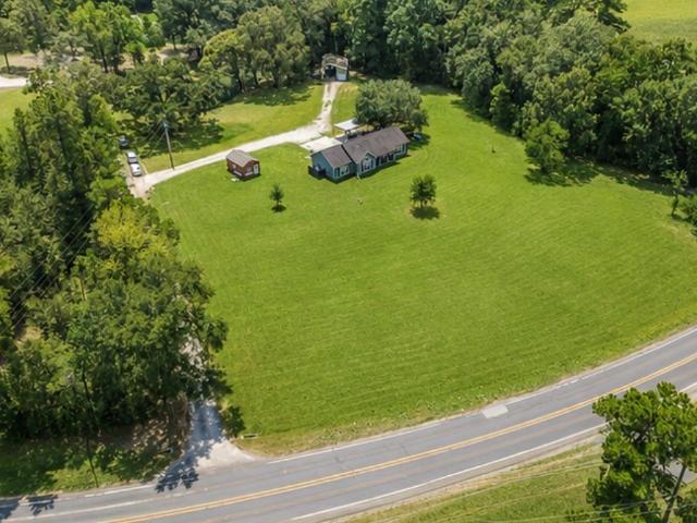 House for sale in Shepherd, Texas