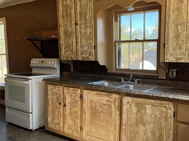 House for sale in Comanche, Texas