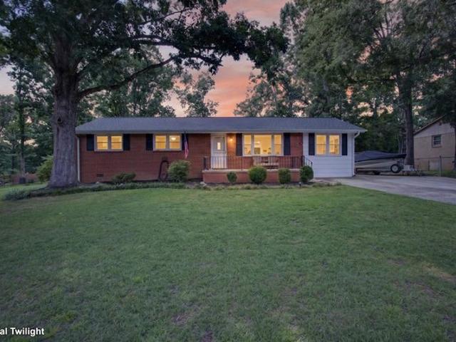House for sale in Taylors, South Carolina
