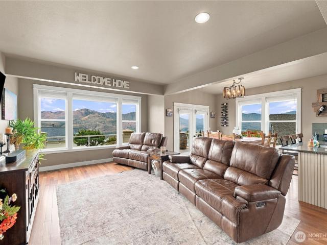 House for sale in Chelan, Chelan County