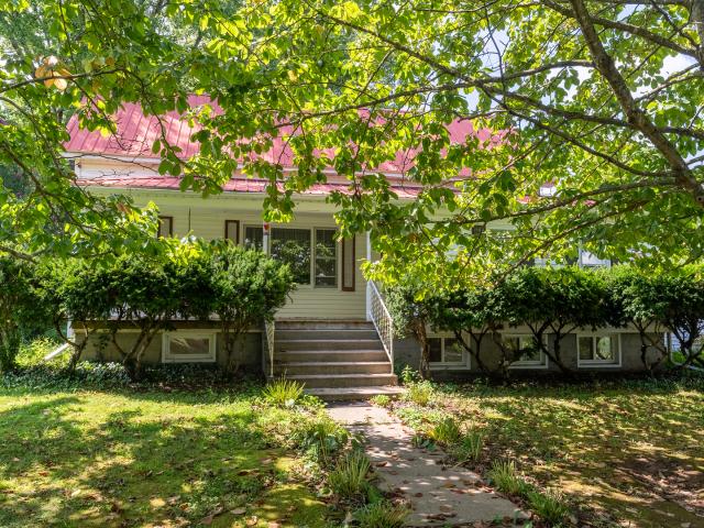House for sale in Dongola, Illinois