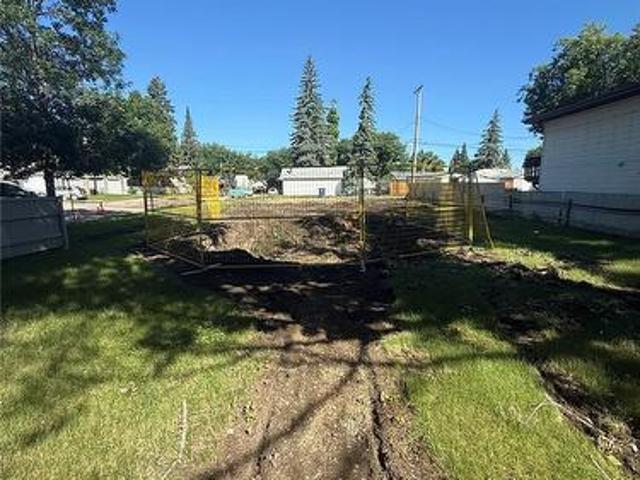 Land for sale in Saskatoon, Saskatchewan