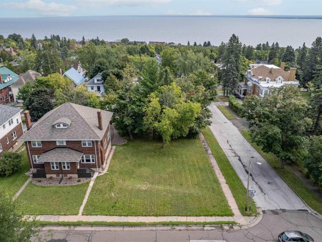 Land for sale in Duluth, Minnesota