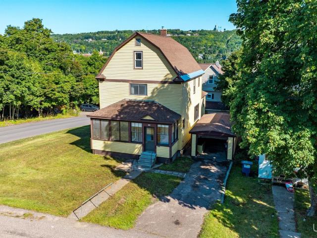 House for sale in Houghton, Michigan
