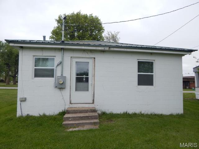 House for sale in Curryville, Missouri