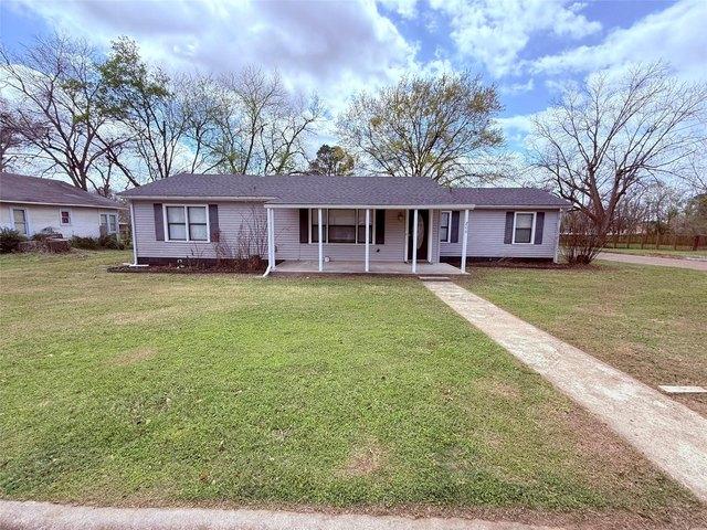 House for sale in Wood, Texas