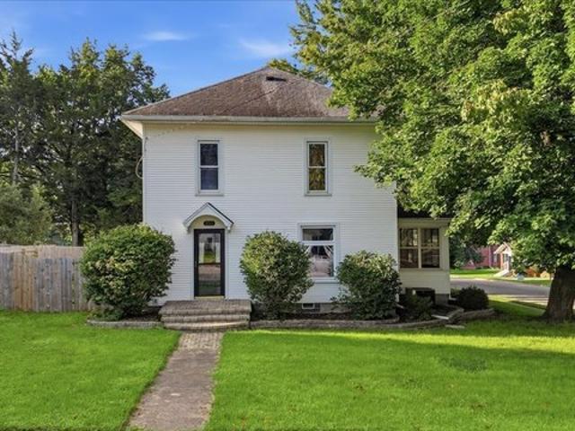 House for sale in Bureau, Illinois