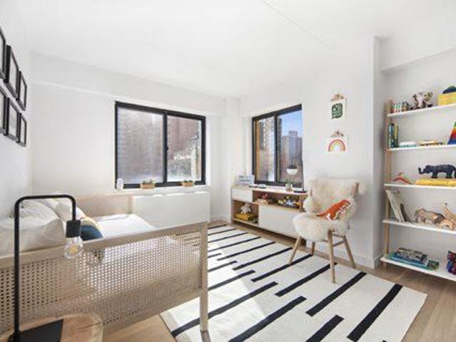 Apartment for rent in Arverne, New York