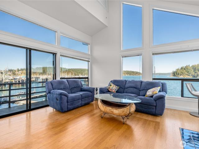 Condo for sale in Friday Harbor, Washington