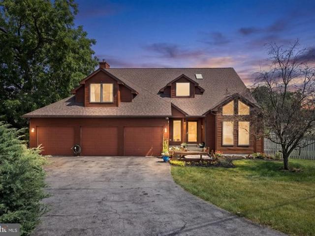 House for sale in Rocky Ridge, Maryland