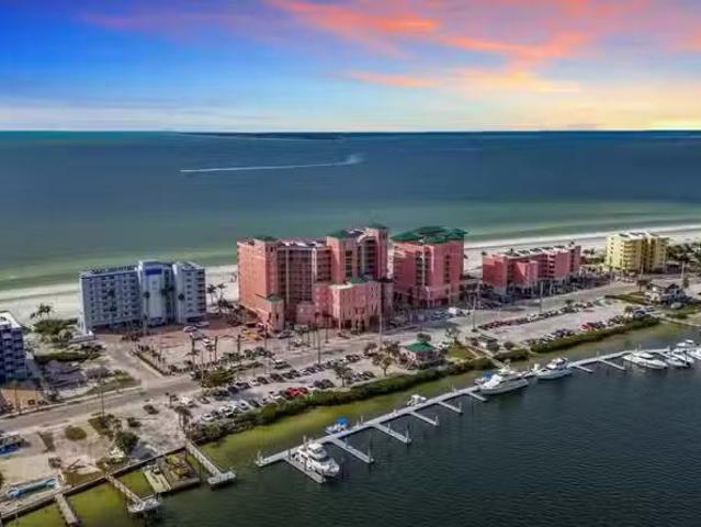 Condo for sale in Cape Coral