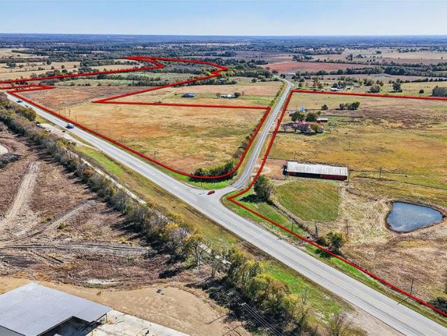 Property for sale in Clarksville, Texas