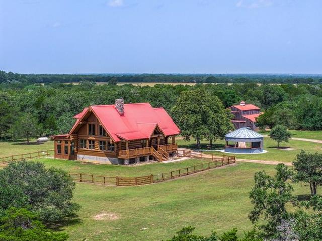 Farm for sale in Fayetteville, Texas