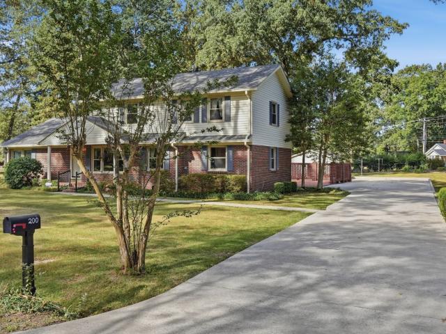 House for sale in Westside Heights, Tullahoma