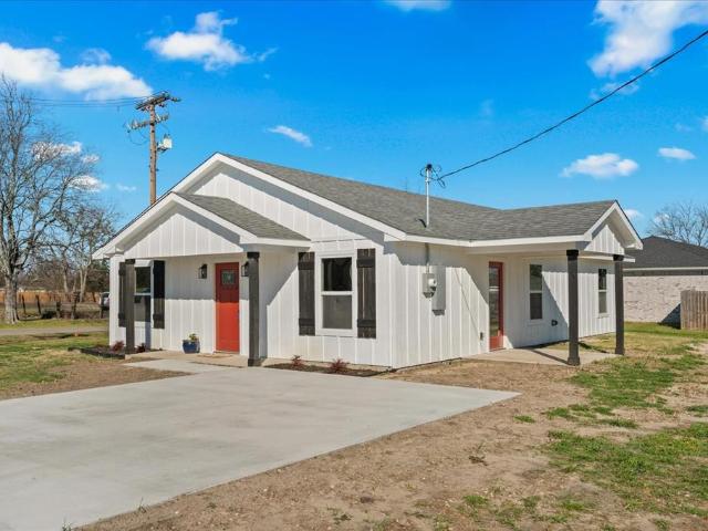 House for sale in Hunt, Texas