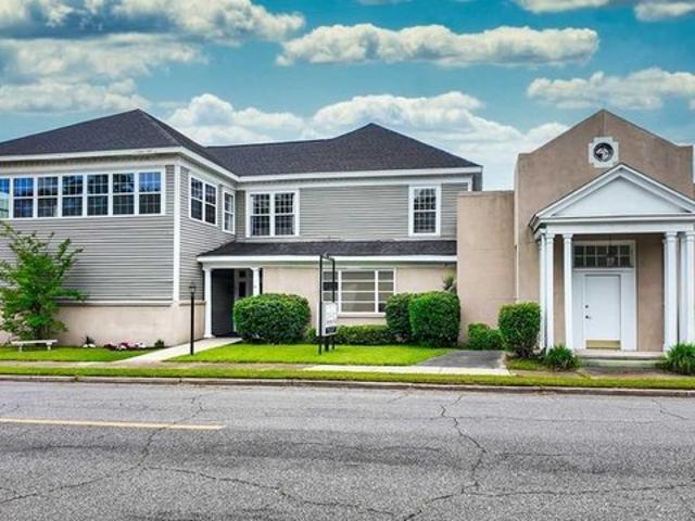 House for sale in Fletcherville, Thomasville
