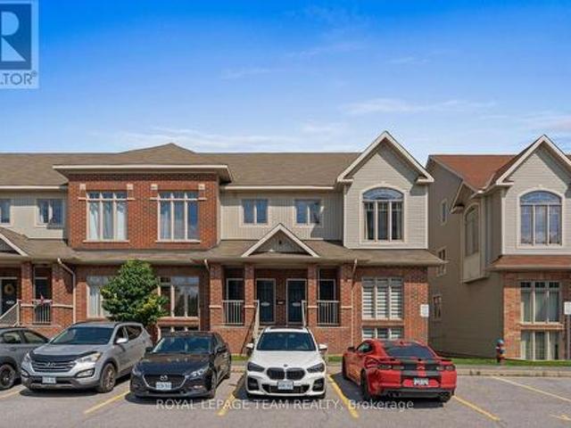 Townhouse for rent in Mulhurst Bay, Ontario