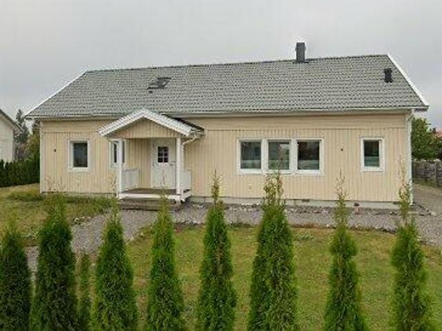 Lägenhet hyra i Bro, Stockholm