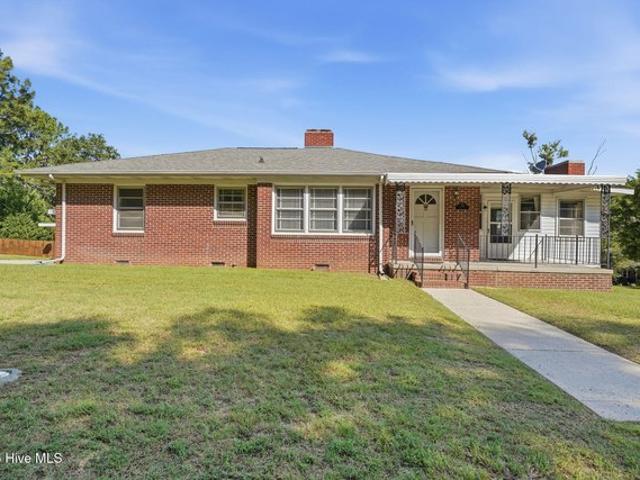 House for sale in Hamlet, North Carolina