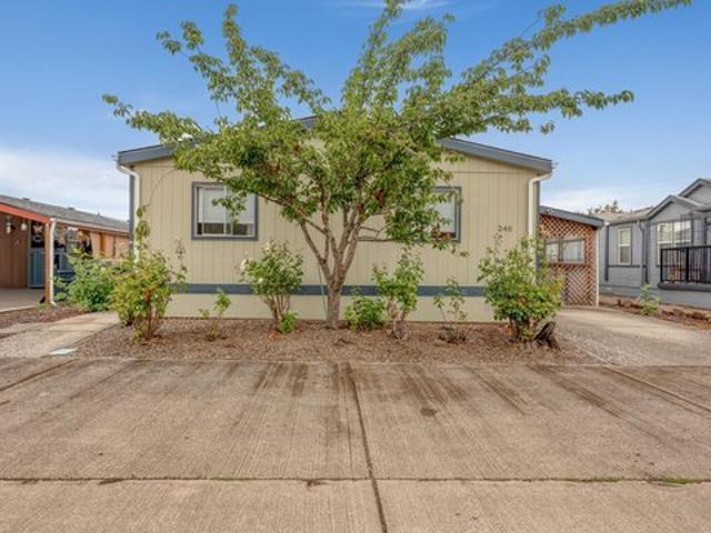 House for sale in Oregonia