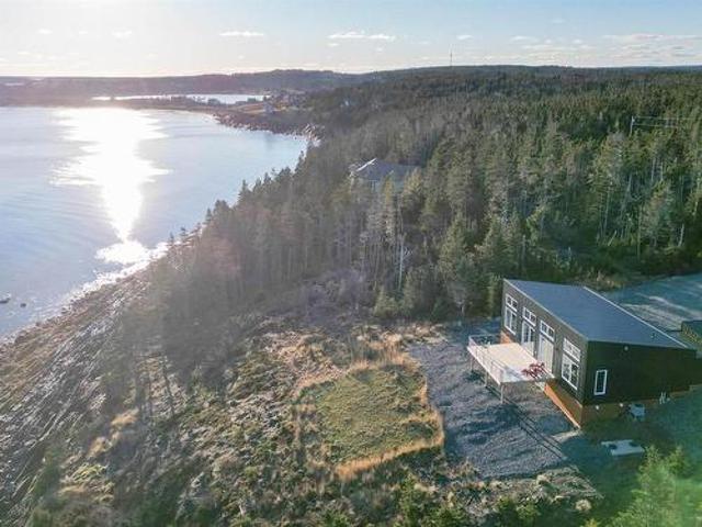 House for sale in Kingsburg, Nova Scotia