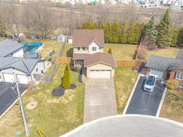 House for sale in Caledonia, Ontario