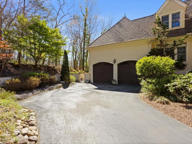 House for sale in Travelers Rest, South Carolina