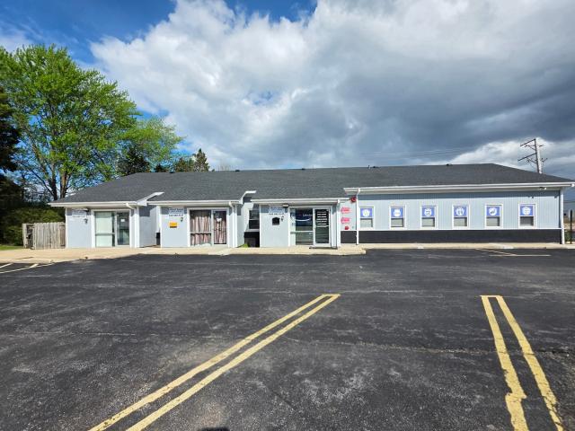 Commercial for sale in Carol Stream, Illinois