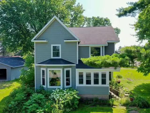 House for sale in Chippewa Falls