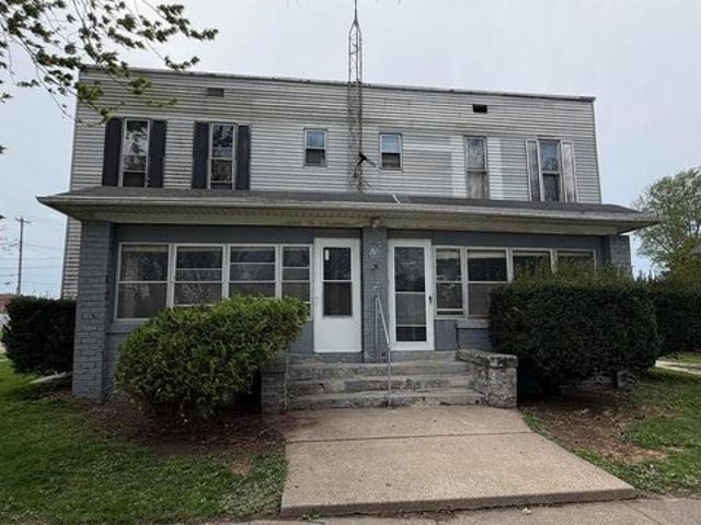 House for sale in Abingdon, Illinois