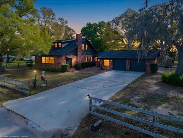 House for sale in Avon Park, Florida