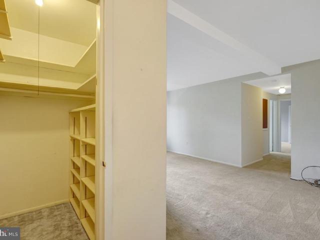 Condo for sale in Virginia