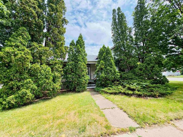 House for sale in Albany, Wisconsin