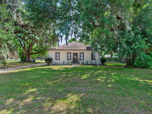 House for sale in Fort Meade, Florida