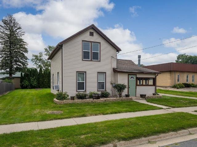 House for sale in Brooklyn, Wisconsin