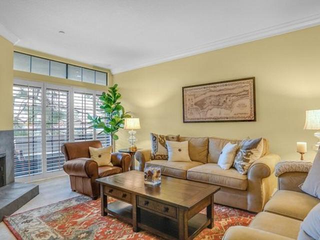 Condo for sale in Beverly Hills, California