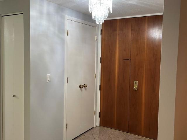 Condo for sale in Beverly Hills
