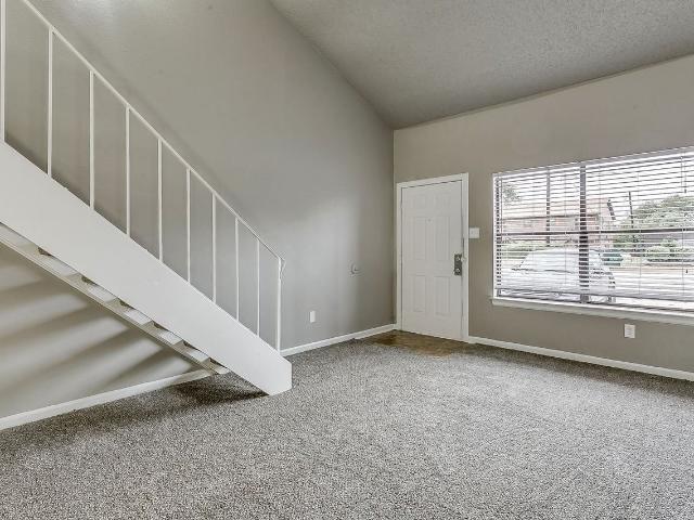 Apartment for rent in Crowley, Texas