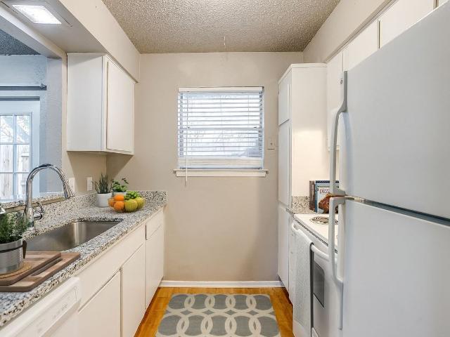 Apartment for rent in Crowley, Texas