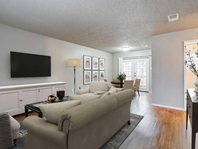 Apartment for rent in Crowley, Texas