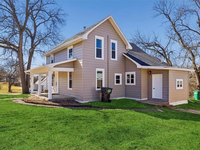 House for sale in Hartford, Iowa