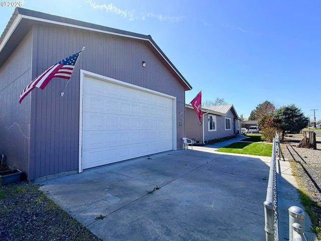 House for sale in Oregonia