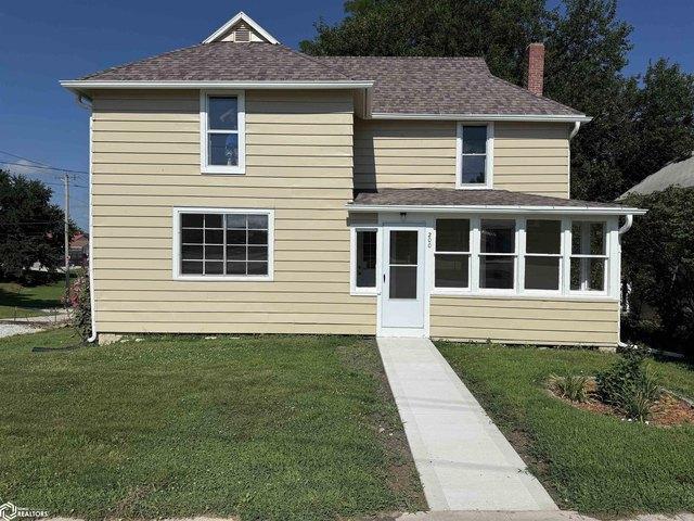 House for sale in Leon, Iowa