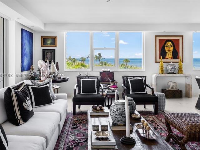 Condo for sale in Key Biscayne, Florida