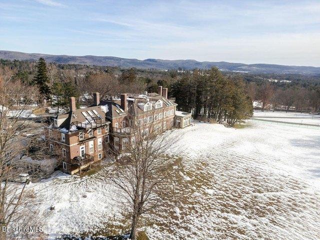 Condo for sale in Berkshire, Massachusetts