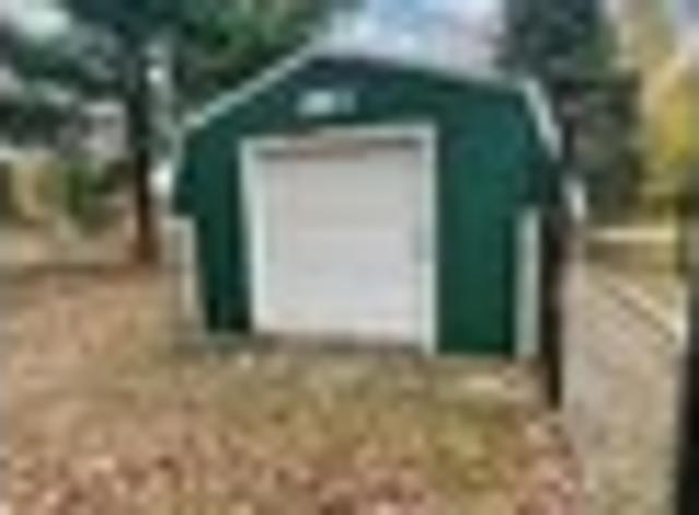 House for sale in Houghton Lake, Michigan