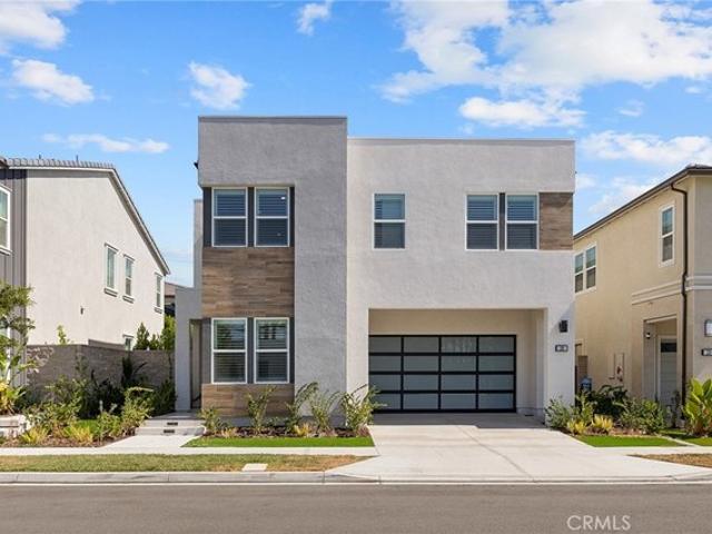 House for sale in The Meadows, Lake Forest