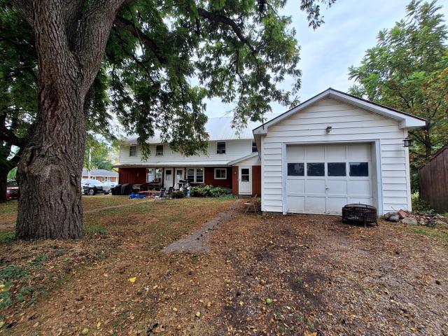 House for sale in Troy Grove, Illinois
