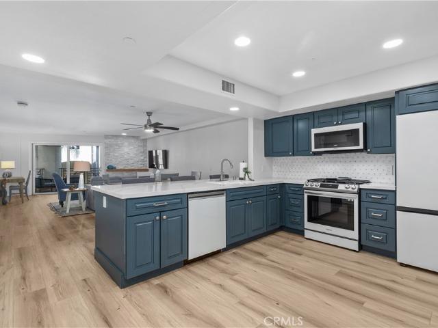 Condo for sale in Huntington Beach, California